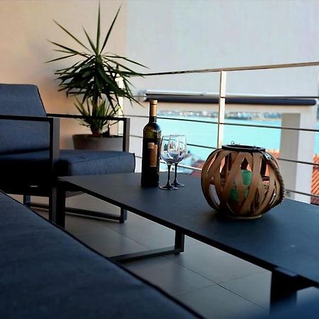 טרוגיר Luxury Villa Lana Apt, Seaview Terrace, Large Outdoor Space, Bbq מראה חיצוני תמונה