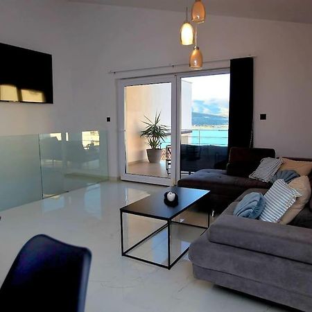 טרוגיר Luxury Villa Lana Apt, Seaview Terrace, Large Outdoor Space, Bbq מראה חיצוני תמונה